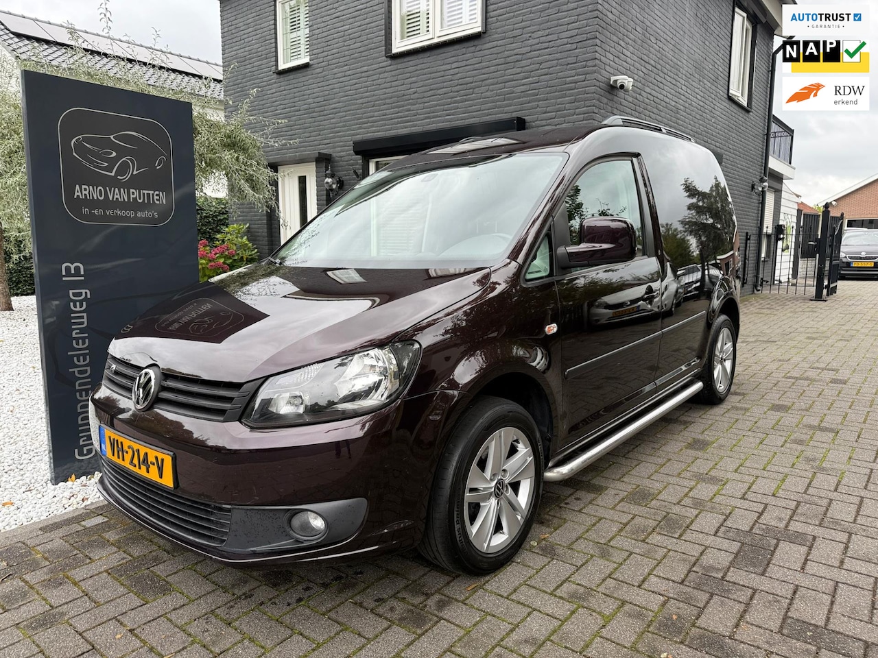 Volkswagen Caddy - 1.6 TDI Automaat - Camera - Airco - Cruise - AutoWereld.nl