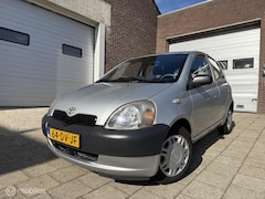 Toyota Yaris - 1.0-16V VVT-i Terra