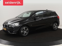 BMW 2-serie Active Tourer - 218i Sport Line | Stoelverwarming | Full LED | Sportstoelen | Navigatie | Bluetooth | Park