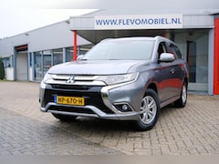 Mitsubishi Outlander - 2.0 PHEV Business Edition Aut. Navi|Half Leder|Camera|LMV