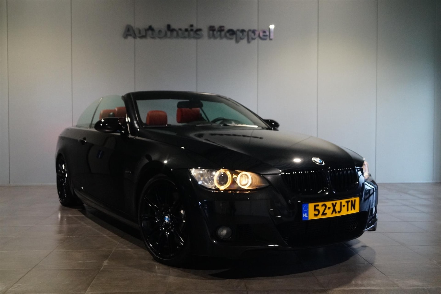 BMW 3-serie Cabrio - 335i M-Sport/// | Xenon | PDC | HiFi | M-sport-onderstel - AutoWereld.nl