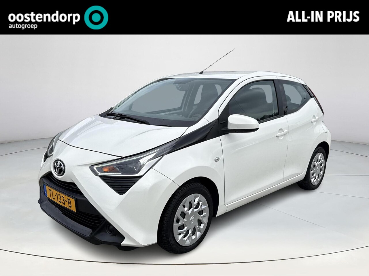 Toyota Aygo - 1.0 VVT-i x-play **AIRCO/ BEGRENZER/ BLUETOOTH/ GARANTIE** - AutoWereld.nl