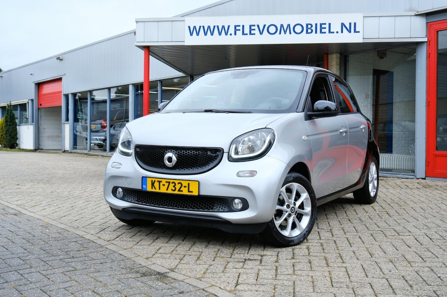 Smart Forfour - 1.0 Edition # I 5-drs Aut. Navi|Clima|LMV - AutoWereld.nl