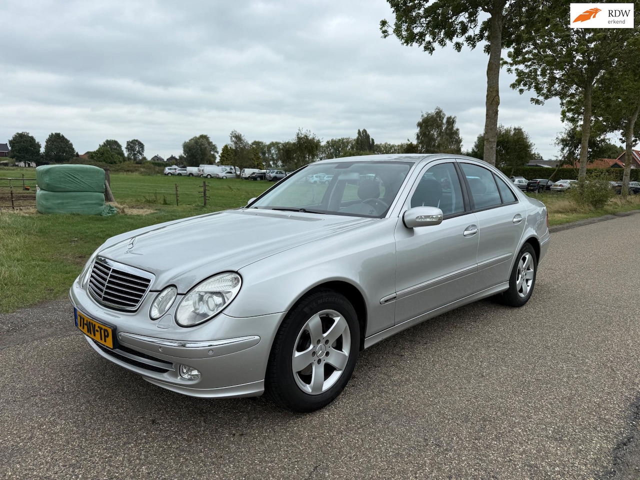 Mercedes-Benz E-klasse - 200 K. Avantgarde Autom/Clima/Cruise NL -Auto - AutoWereld.nl