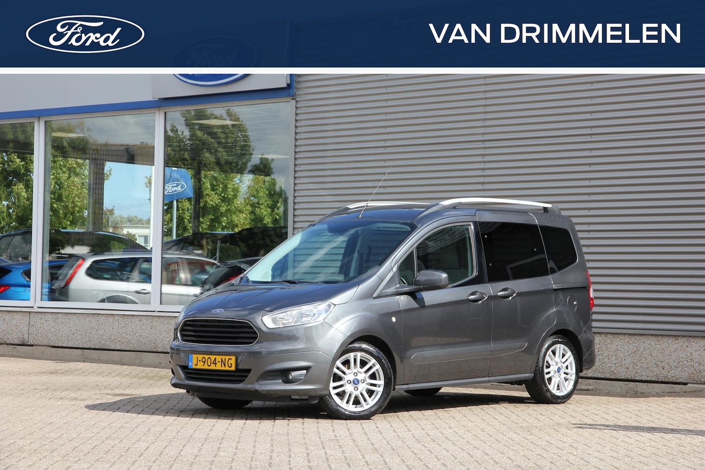 Ford Tourneo Courier - 1.0 Ecoboost 100pk S&amp;S Titanium - AutoWereld.nl