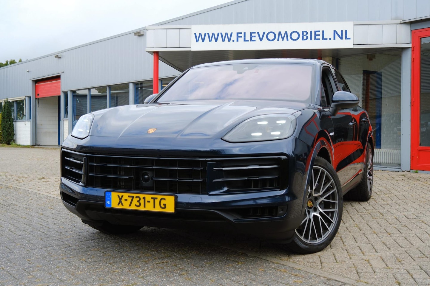 Porsche Cayenne - 3.0 E-Hybrid Sport Chrono Pano|Sportstoelen|Luchtvering|BTW auto! - AutoWereld.nl