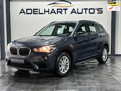 BMW X1 - SDrive18i Automaat / Navigatie full map / Cruise control / Climate Control / etc