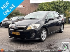 Toyota Auris - 1.8 Full Hybrid Aspiration CLIMA | CRUISE | ELEKTR RAMEN |