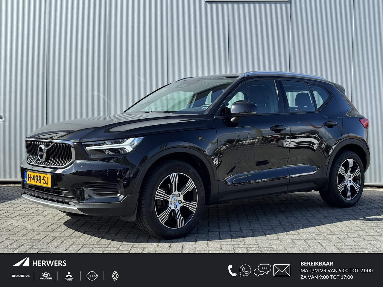 Volvo XC40 - 1.5 T3 Momentum Pro / Navigatie / 18" Lm velgen / Elektrisch bedienbare achterklep / Trekh - AutoWereld.nl