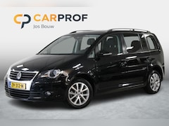 Volkswagen Touran - 1.4 TSI Highline Clima | Cruise | Navi | Stoelverw | Trekhaak