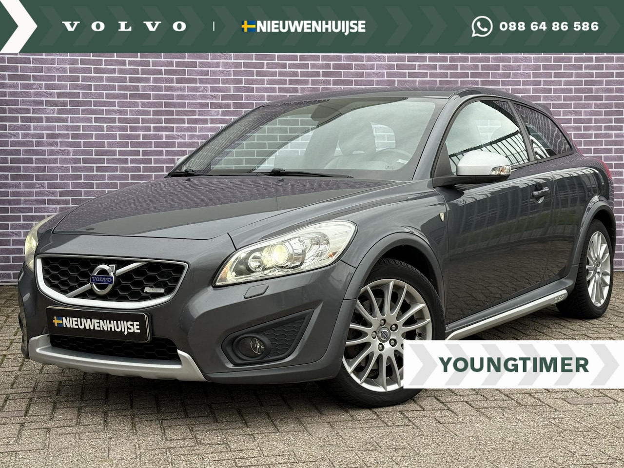 Volvo C30 - 2.4i Summum | Nieuw Binnen | Trekhaak | Leder | Bluetooth | Spoiler | High Performance aud - AutoWereld.nl