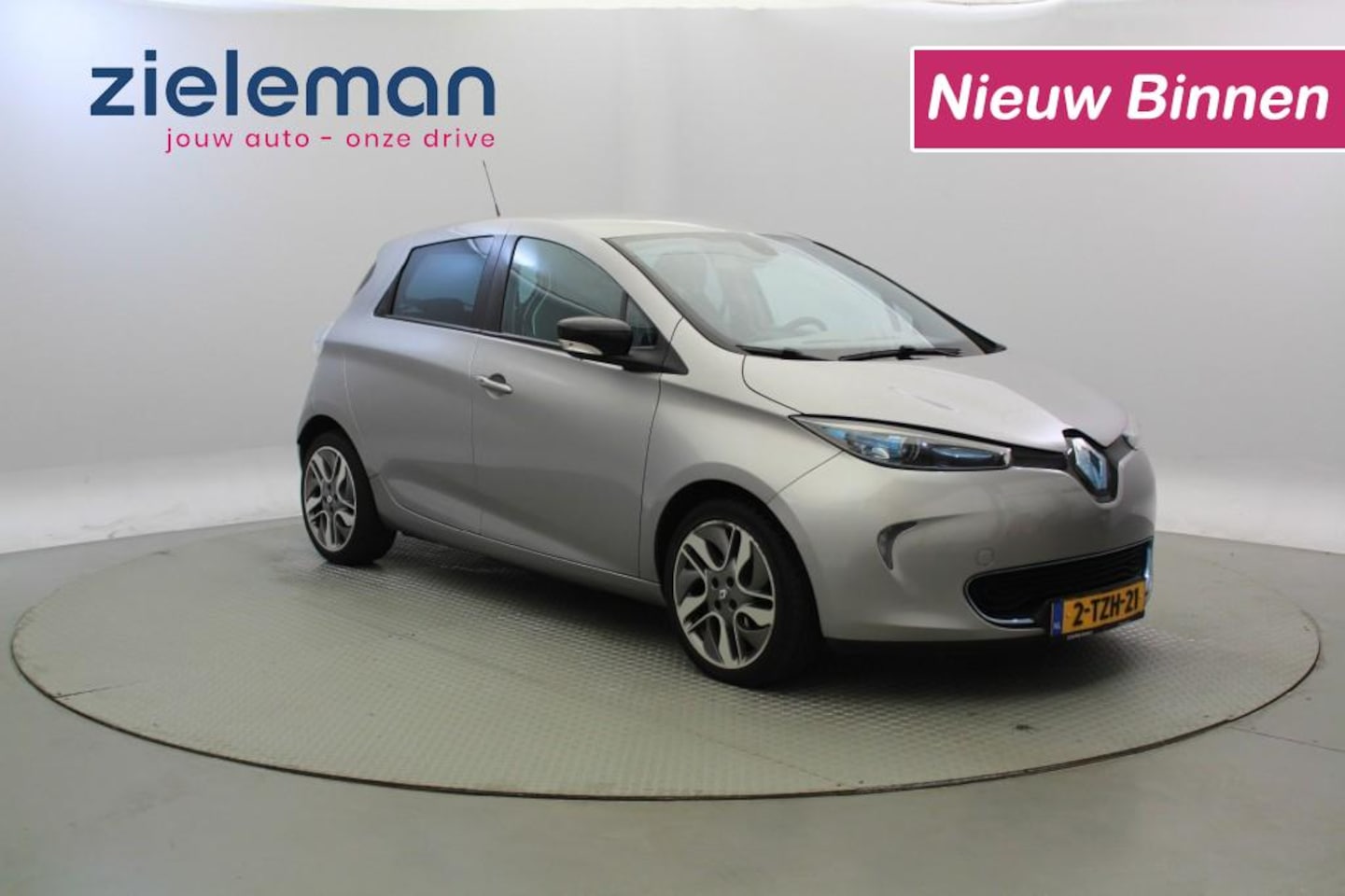 Renault Zoe - Q210 Zen Quiqcharge 22 kWh koop Accu - Navi, Camera, Cruise - AutoWereld.nl