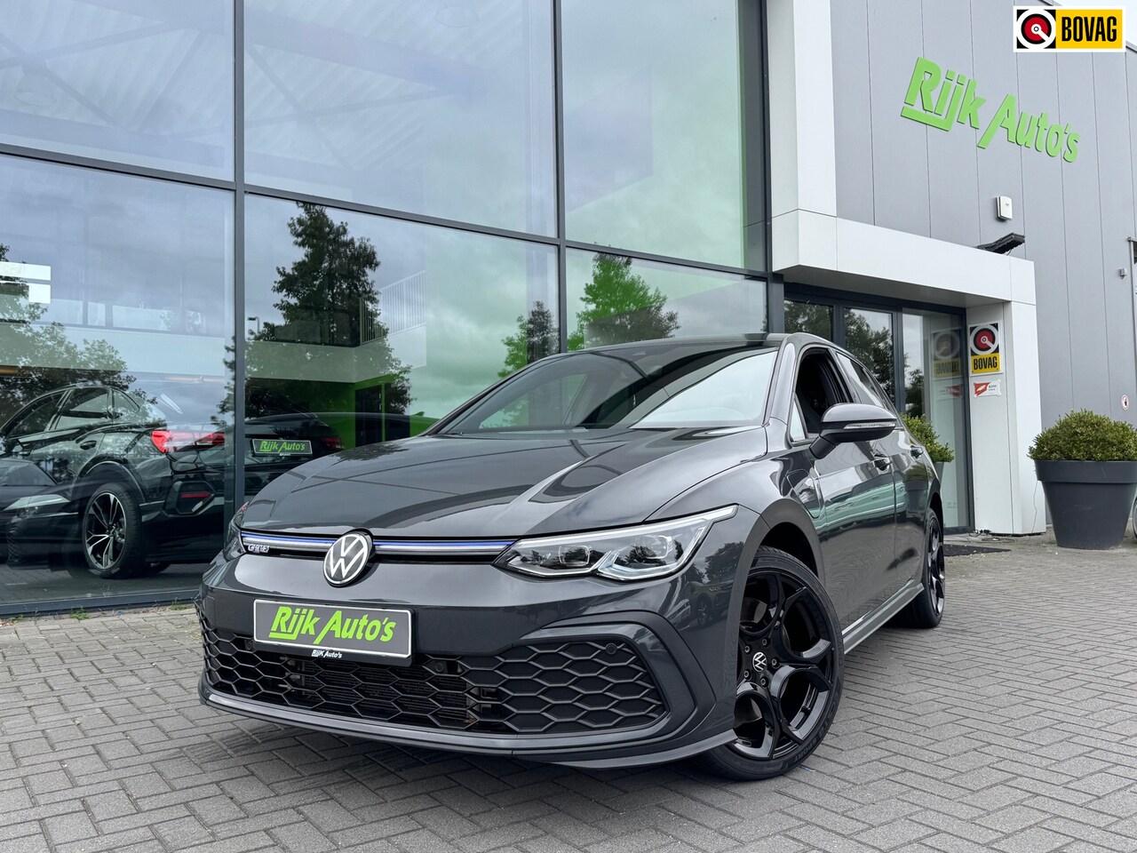 Volkswagen Golf - 1.4 eHybrid GTE * IQ Lights * Stoel + Stuurverwarming * 100% Onderhouden - AutoWereld.nl