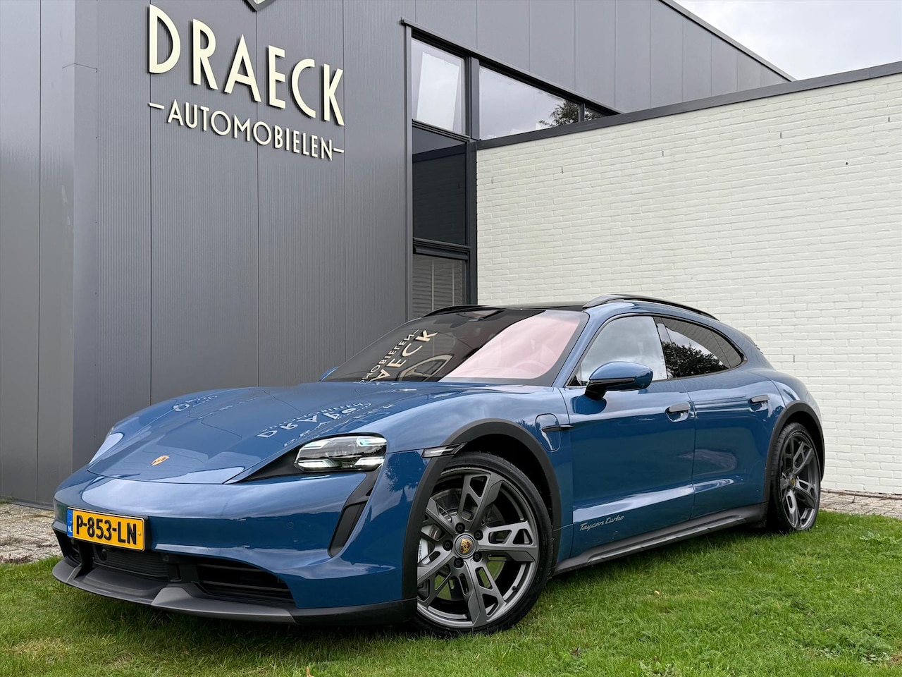 Porsche Taycan Cross Turismo - Turbo ACC Burm Pano Alles - AutoWereld.nl