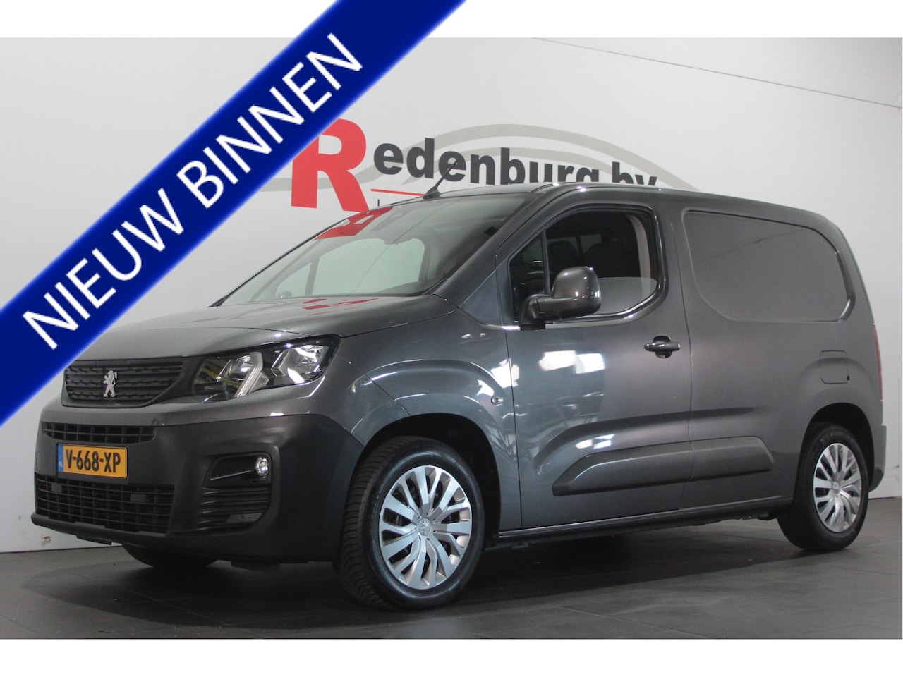 Peugeot Partner - 1.5 BlueHDI Premium - Automaat - Camera / Carplay / Cruise - AutoWereld.nl