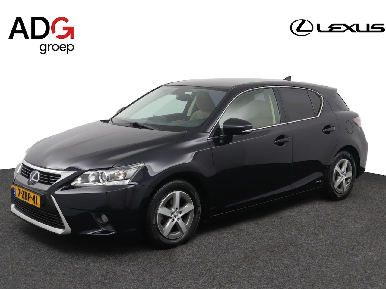 Lexus CT 200h - Business Line | Achteruitrijcamera | Navigatie | Privacy Glass - AutoWereld.nl