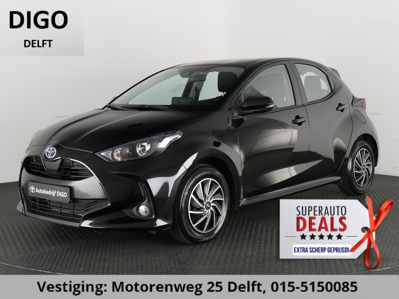 Toyota Yaris - 1.5 HYBRIDE BLACKLINE GARANTIE 5-2034 AUTOMAAT. CLOUD NAVI. SLECHTS 11.000 KM. - AutoWereld.nl