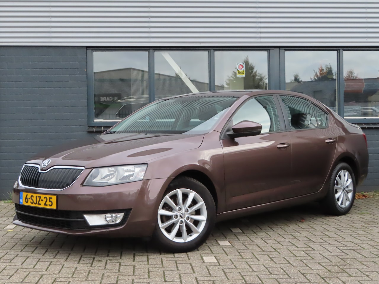 Skoda Octavia - 1.2 TSI Greentech Ambition Businessline * exportprice * - AutoWereld.nl