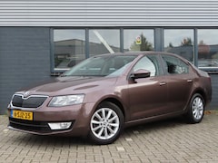 Skoda Octavia - 1.2 TSI Greentech Ambition Businessline * exportprice
