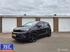Opel Crossland - 1.2 Turbo GS-Line / Stuur- Stoel verwarming / Camera / Parkeersensoren / Apple CarPlay