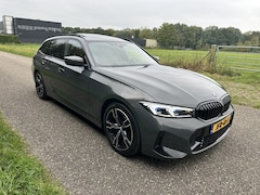 BMW 3-serie Touring - 318i High Executive M-Pakket