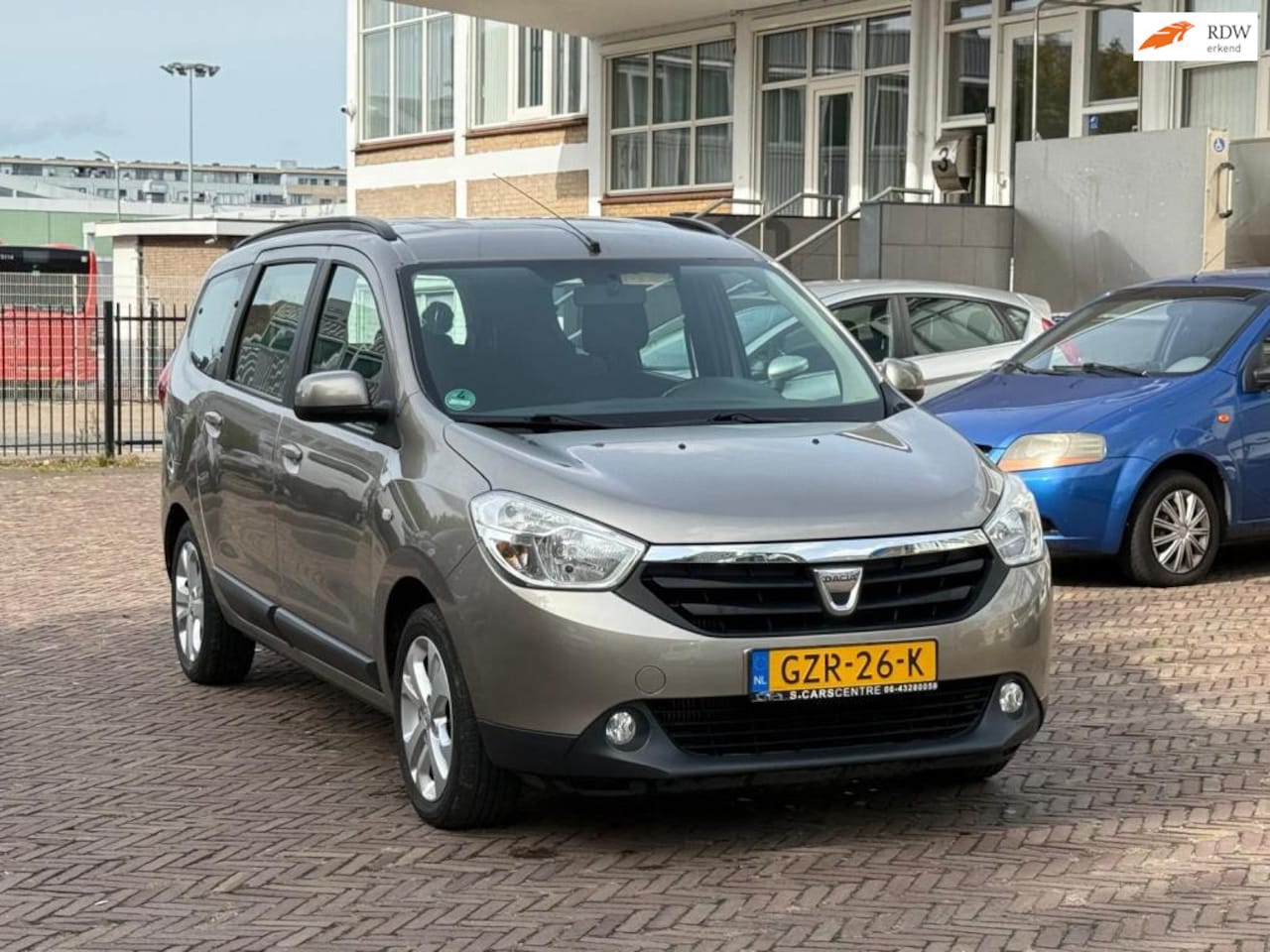 Dacia Lodgy - 1.2 Tce Ambiance 7p. 1.2 TCe Ambiance 7p. - AutoWereld.nl