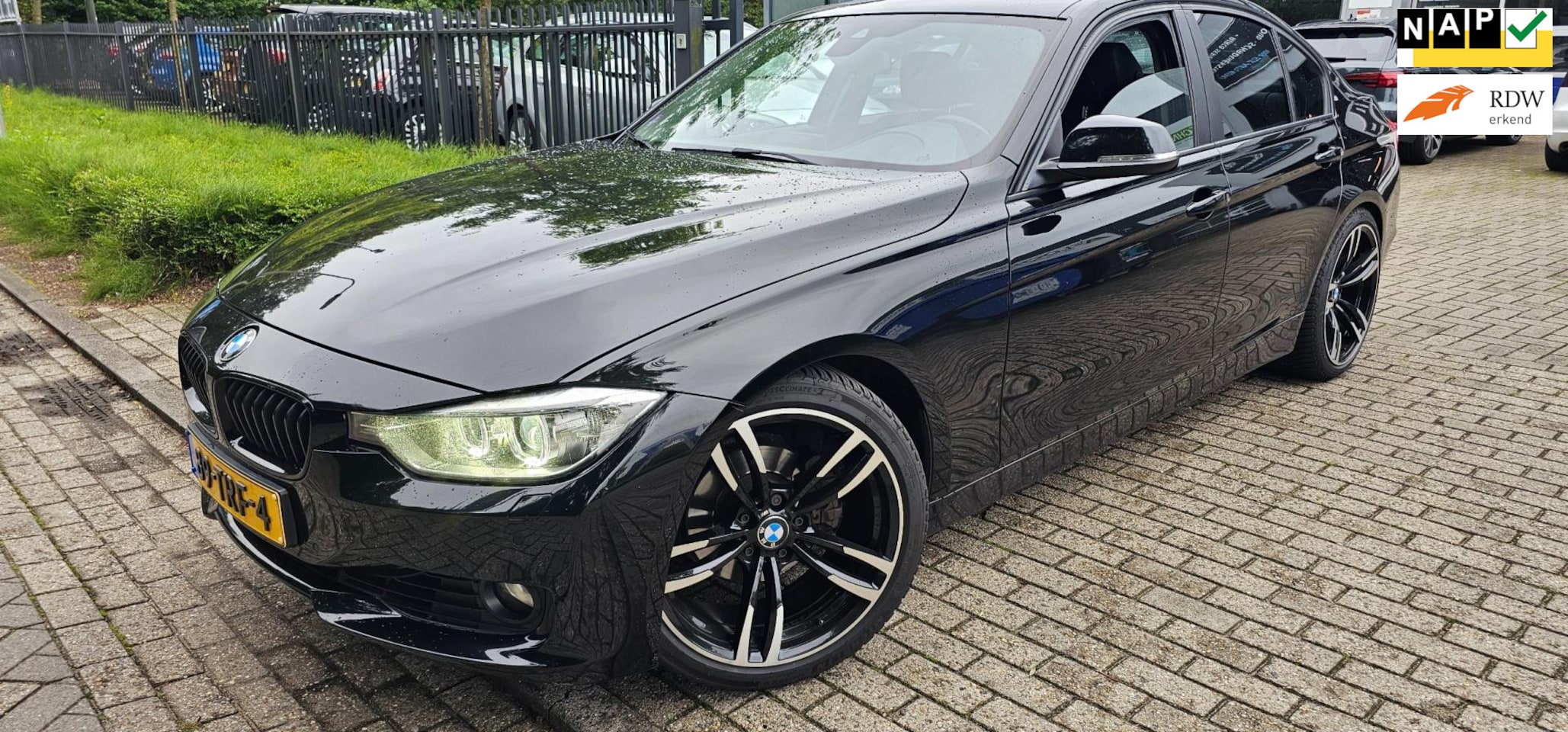 BMW 3-serie - 320i High Executive 320i High Executive - AutoWereld.nl