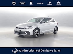 Volkswagen Polo - 1.0 TSI 95pk Life Edition DSG / Navigatie / Stoelverwarming / Camera