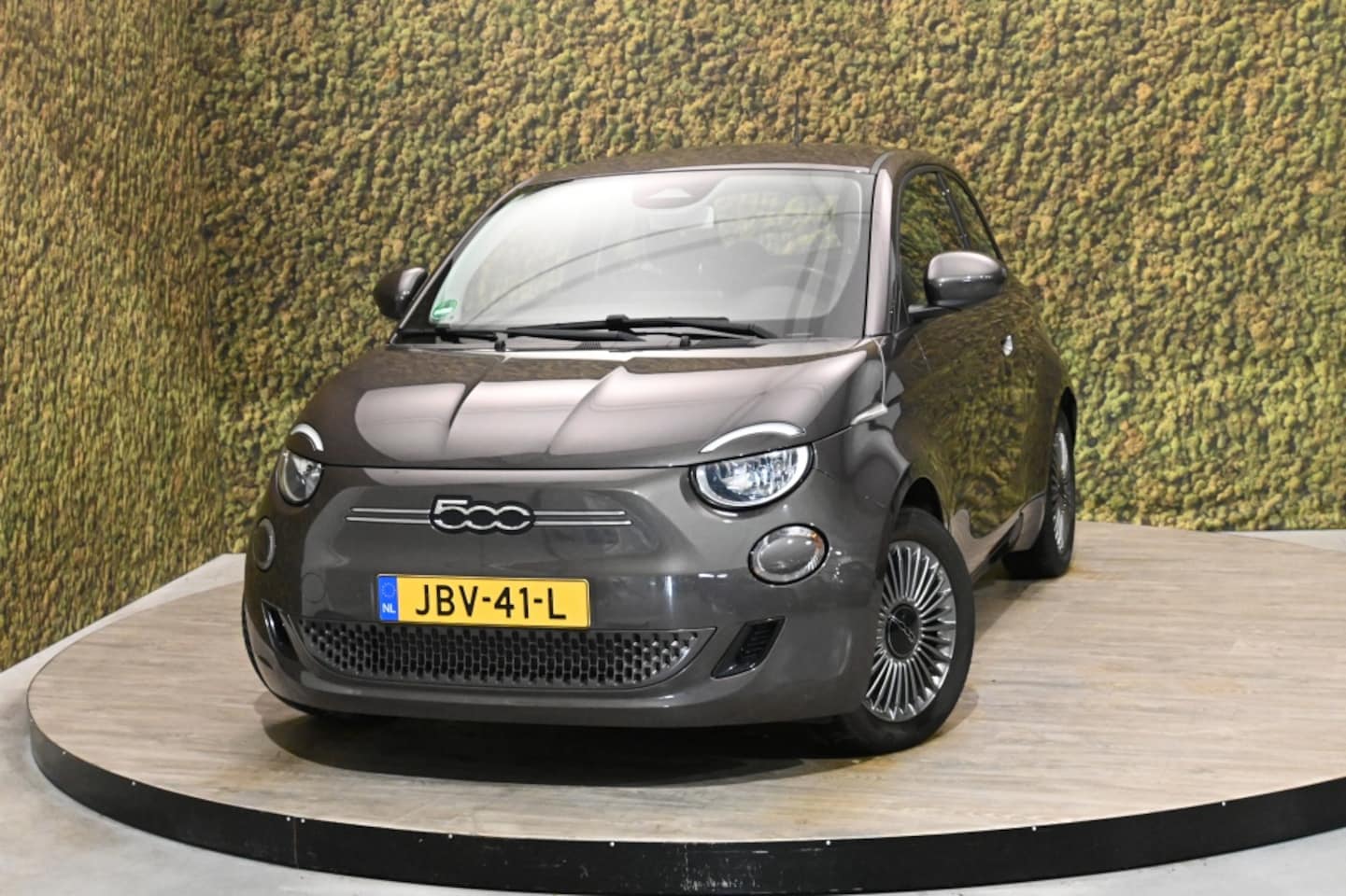 Fiat 500 - Icon 42 kWh | Carplay | Navi | PDC | Stoelverw. - AutoWereld.nl