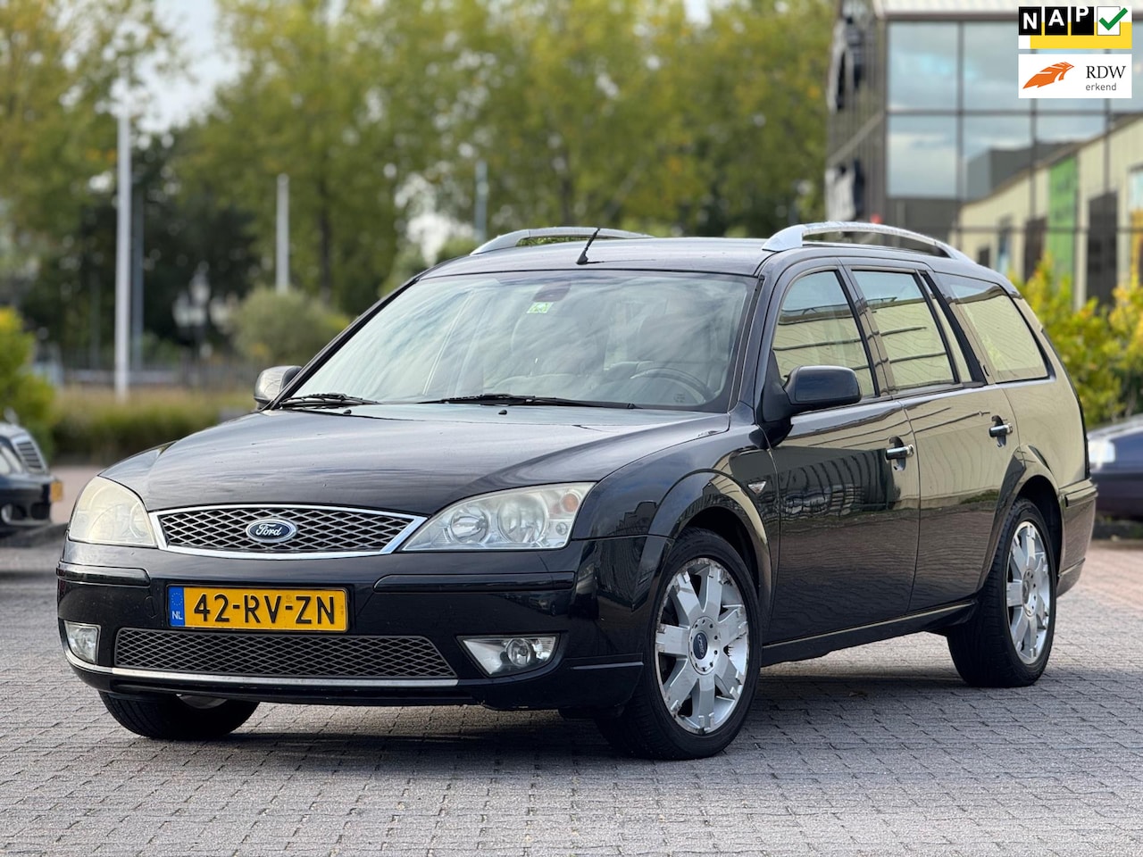 Ford Mondeo Wagon - 2.0-16V Executive | Automaat | Trekhaak | Stoelverwarming | Airco | Elektrische ramen | LM - AutoWereld.nl