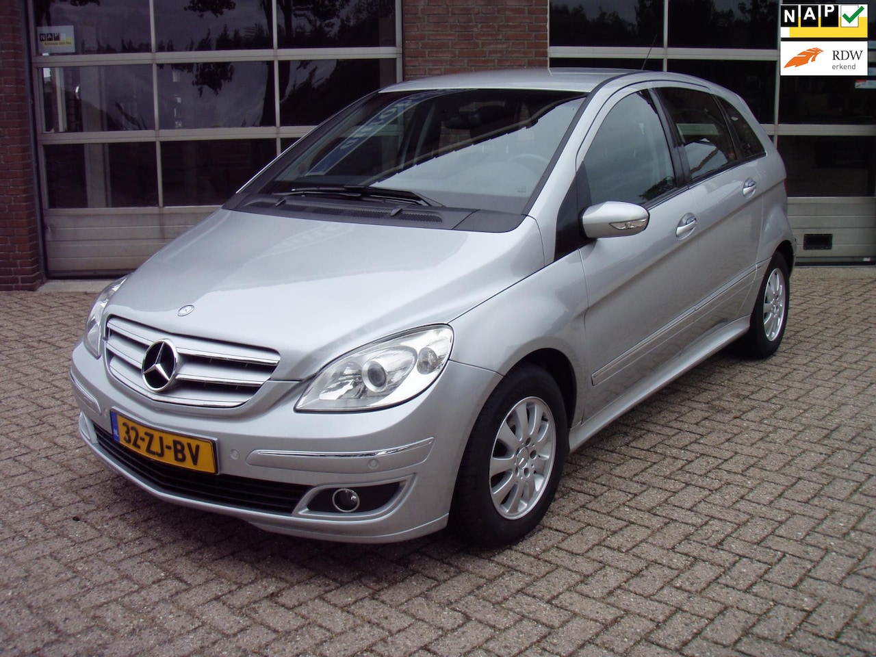 Mercedes-Benz B-klasse - 170 AUTOMAAT EERSTE EIGENAAR - AutoWereld.nl