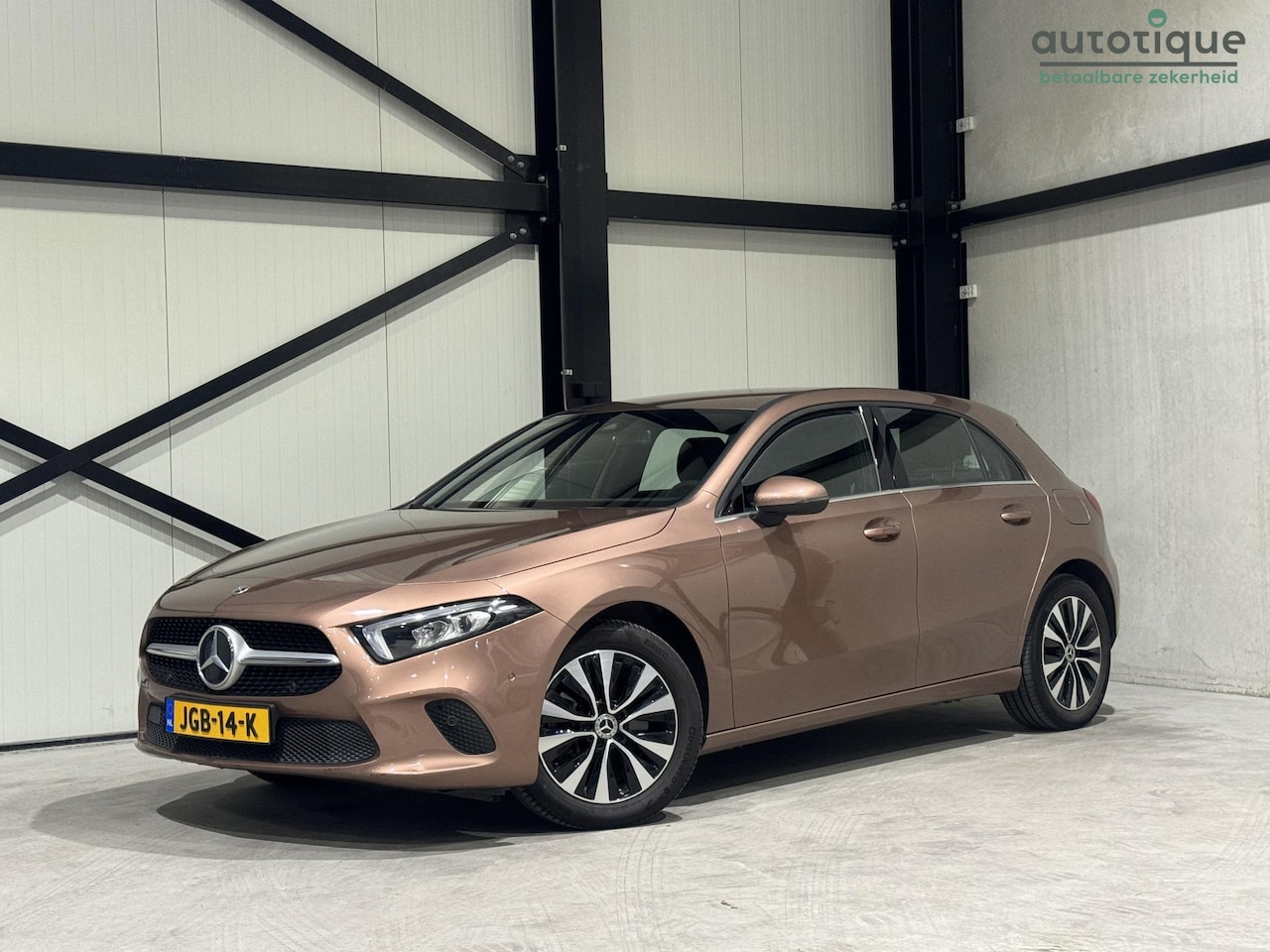 Mercedes-Benz A-klasse - 250 e Style Aut. | navi | led | Manufaktur Roségoud | - AutoWereld.nl