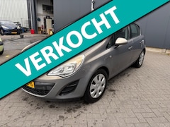 Opel Corsa - 1.2-16V Edition Achterschade
