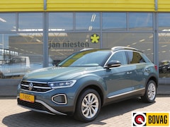 Volkswagen T-Roc - 1.0 TSI Style -110pk- | Navi | Matrix LED | ErgoActive Stoel | Digitale Cockpit Pro | Rijk