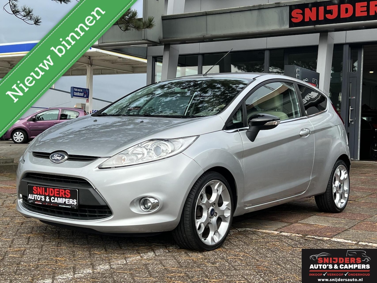 Ford Fiesta - 1.6 Ghia in zeer goede staat - AutoWereld.nl