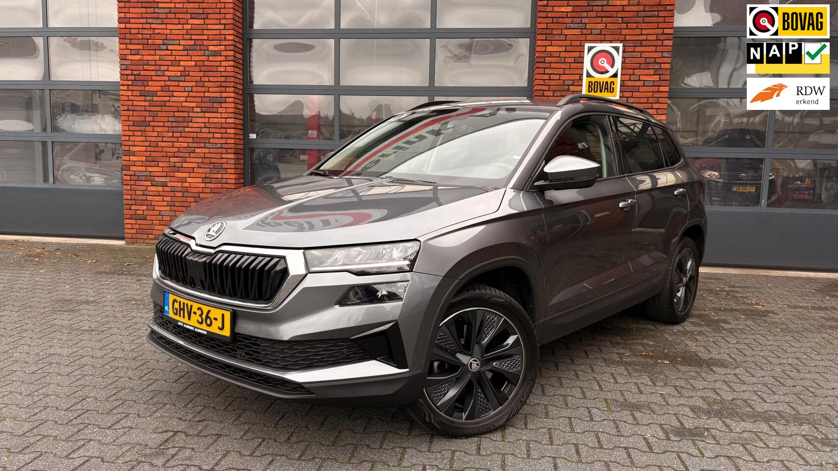 Skoda Karoq - 1.5 TSI ACT 150PK Business Edition |Camera|LED|Navigatie - AutoWereld.nl