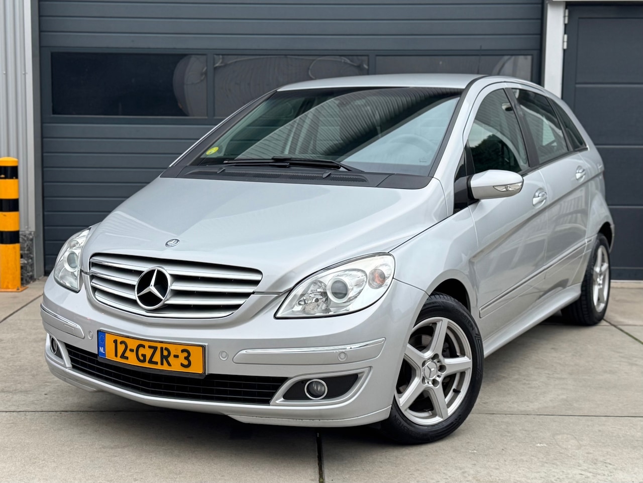 Mercedes-Benz B-klasse - 170 AUT / CRUISE / CLIMA / TREKHAAK / PDC - AutoWereld.nl