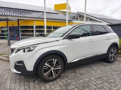 Peugeot 3008 - 1.6 e-THP GT Line inclusief Trekhaak