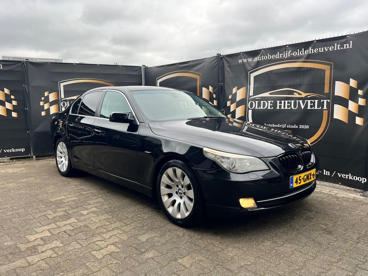BMW 5-serie - 520d | Vol leder | LCI | Youngtimer - AutoWereld.nl