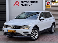 Volkswagen Tiguan - 1.4 TSI Comfortline Business AppleCarPlay/Keyless
