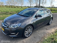 Opel Astra - 1.4 Turbo Sport (140pk) Leder/Xenon/Navi/Camera