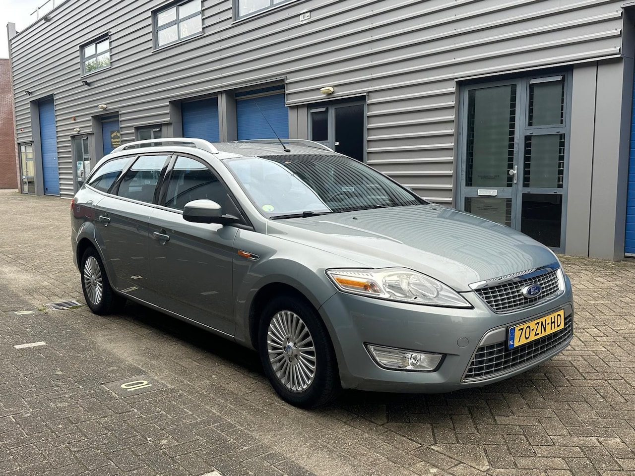 Ford Mondeo Wagon - 2.0-16V Titanium 2.0-16V Titanium - AutoWereld.nl
