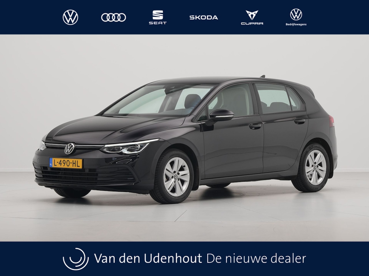 Volkswagen Golf - 1.5 TSI 130pk Life Business Navigatie Trekhaak Stoelmemory Camera Stoel/stuurverwarming Ca - AutoWereld.nl