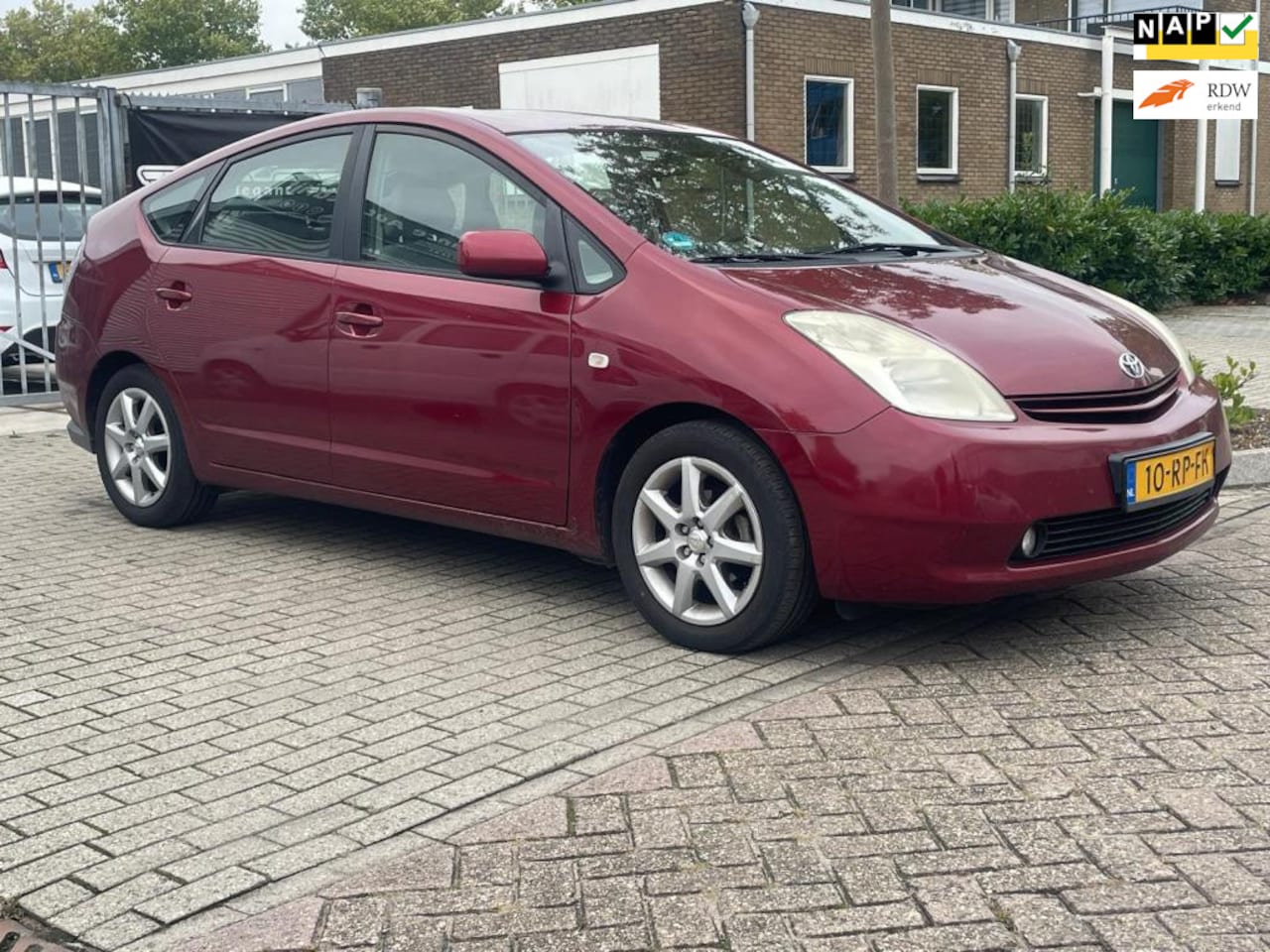 Toyota Prius - 1.5 VVT-i / NAP-Dealer Onderhoud - AutoWereld.nl