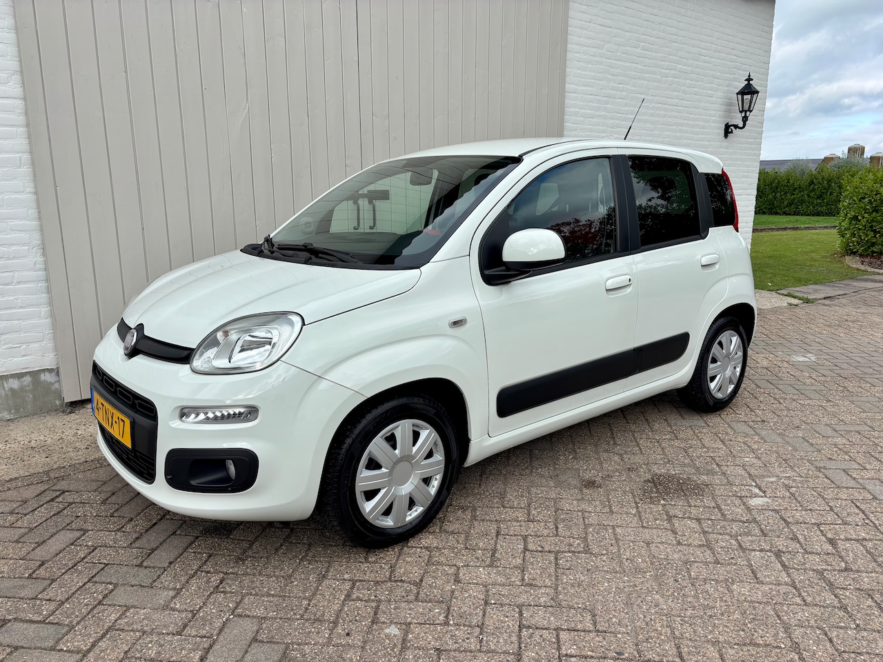 Fiat Panda - 0.9 TwinAir Lounge Climate Airco, 1ste Eigenaar! - AutoWereld.nl