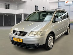 Volkswagen Touran - 2.0 TDI AUT PSENSOR CRUISE TREKHAAK 2 X SLEUTELS