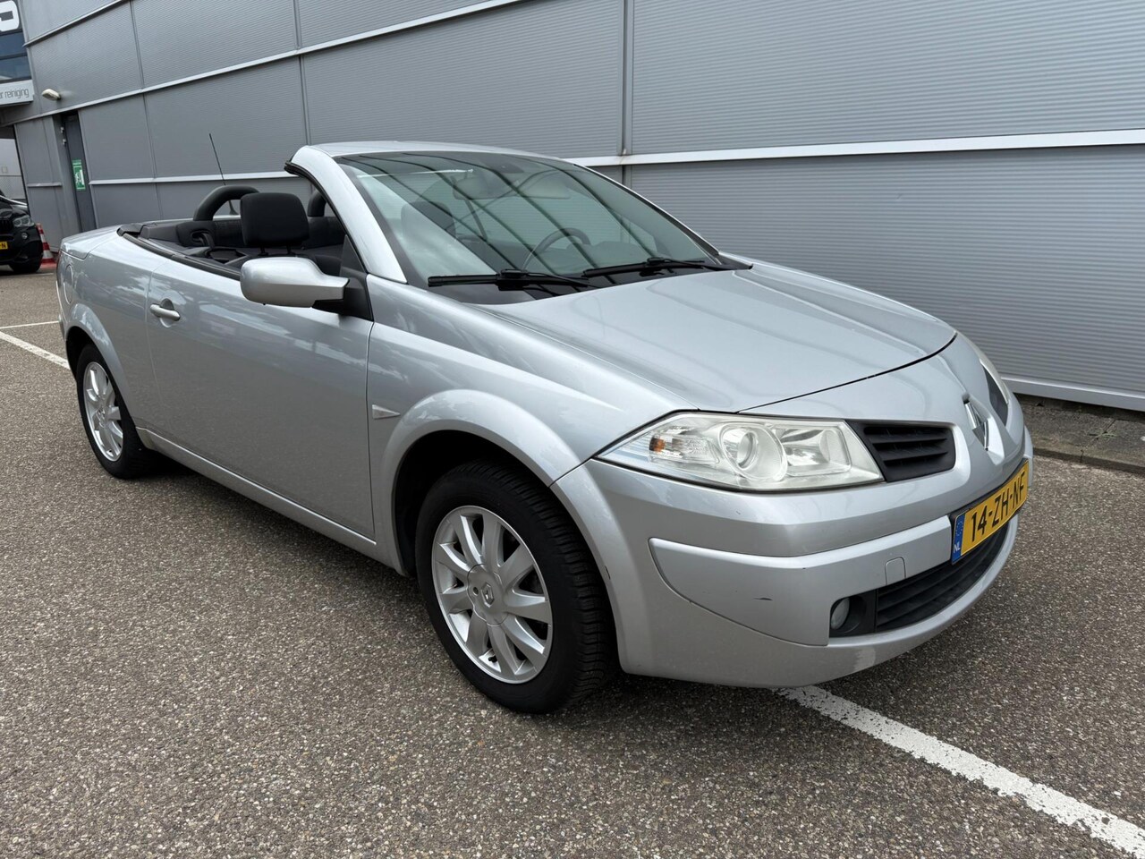Renault Mégane coupé cabriolet - 1.6-16V Dynamique youngtimer - AutoWereld.nl