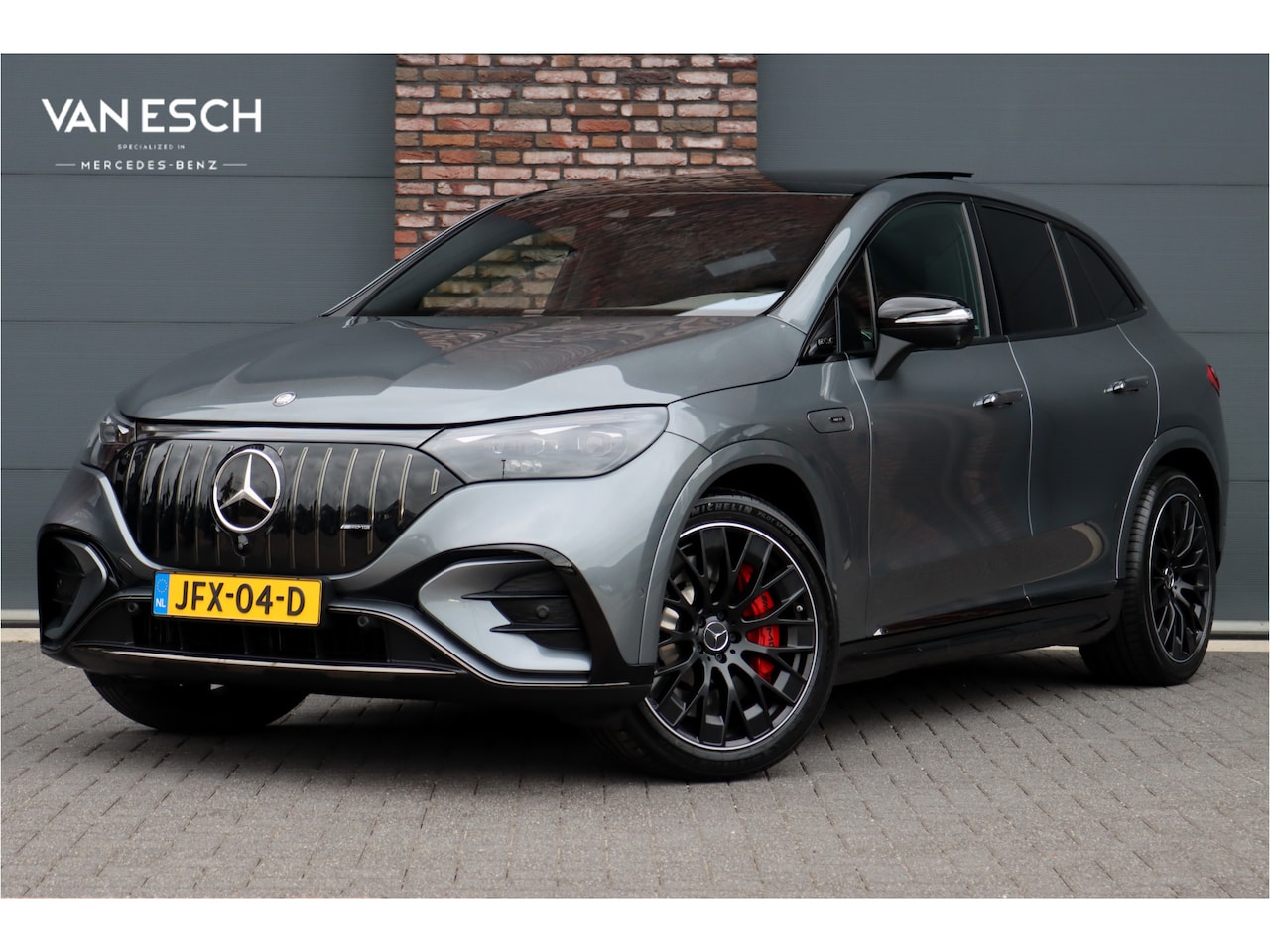 Mercedes-Benz EQE SUV - AMG 43 4MATIC Night Edition 91 kWh | | Hyperscreen | Achterasbesturing | Luchtvering | Dis - AutoWereld.nl