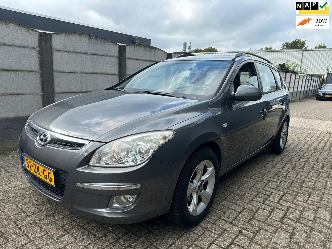 Hyundai i30 CW - 1.6i Dynamic CW AIRCO/ TREKHAAK/ LEUKE BUDGETAUTO! - AutoWereld.nl