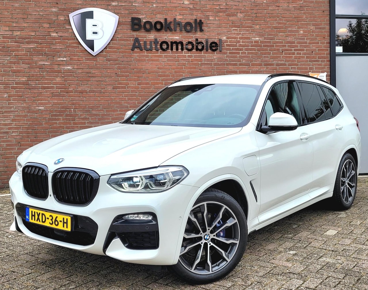BMW X3 - XDrive30e M-sport, Camera, ACC, Harman K. (BTW) - AutoWereld.nl
